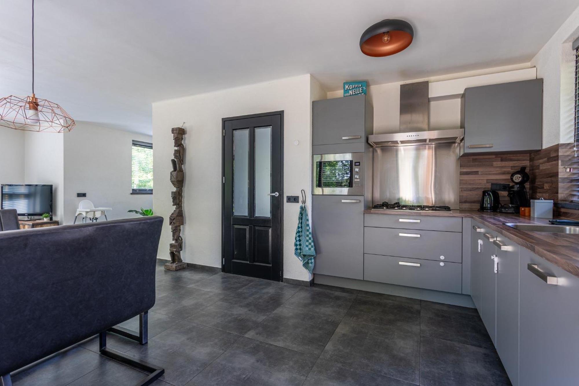 La Casa Pacha Mama Sauna En Hottub Ewijk Εξωτερικό φωτογραφία